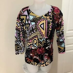 ONYX sz MEDIUM Artsy fine knit top